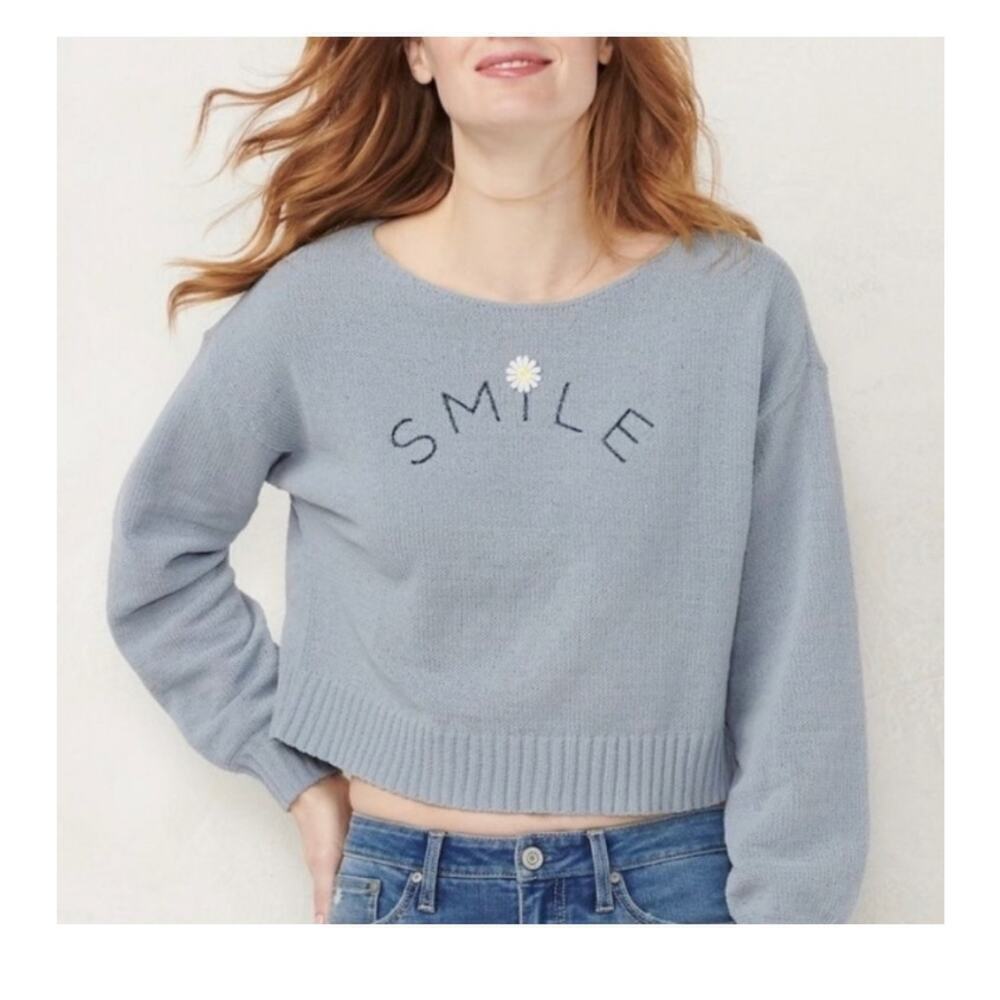 LC Lauren Conrad Cropped Knit Smile Embroidered Sweater Size Medium